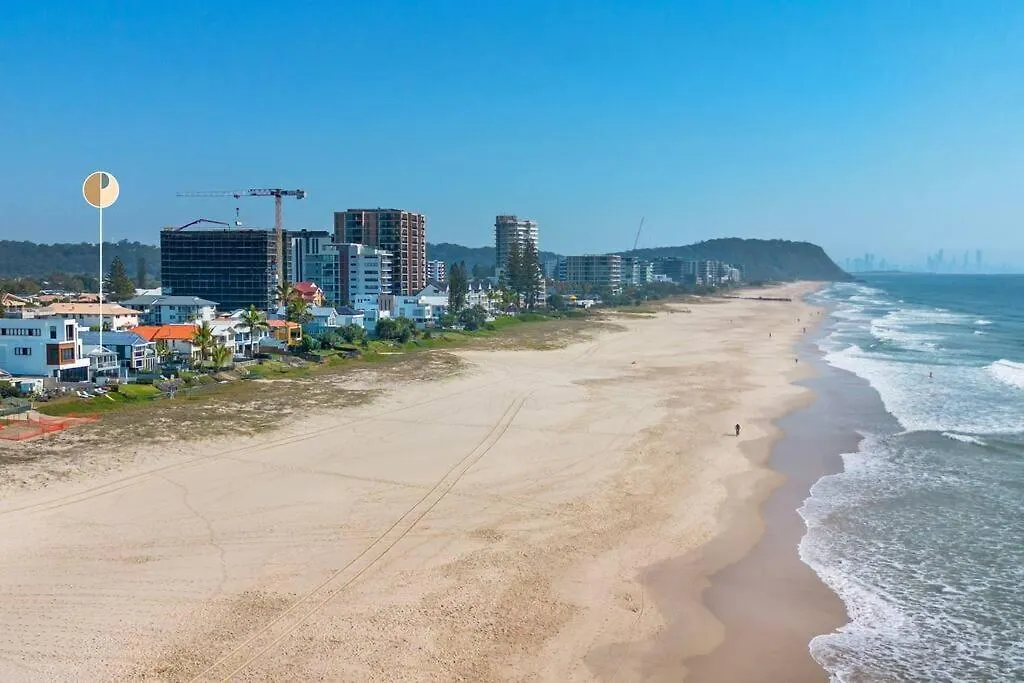 Casa de Férias Seaside Serenity Exclusive Beachfront Escape Gold Coast